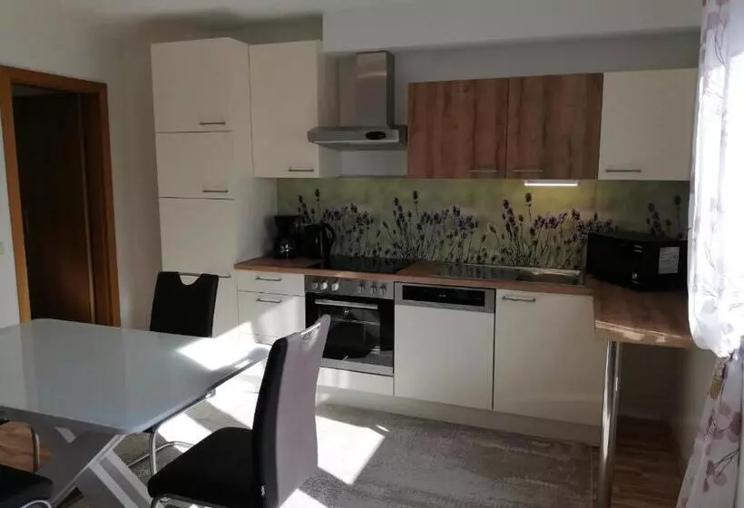 ホテル Ferienwohnung Wachmann