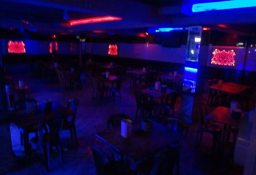 בית מלון כפרי Mahima