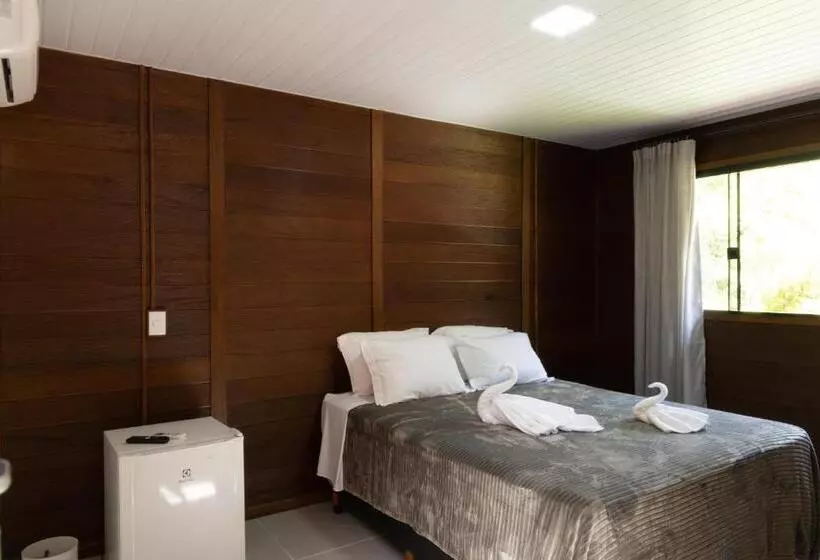 هتل Pousada Villa Encantada Ilha Do Mel