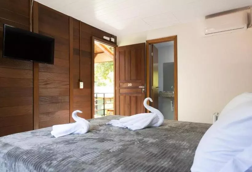 هتل Pousada Villa Encantada Ilha Do Mel