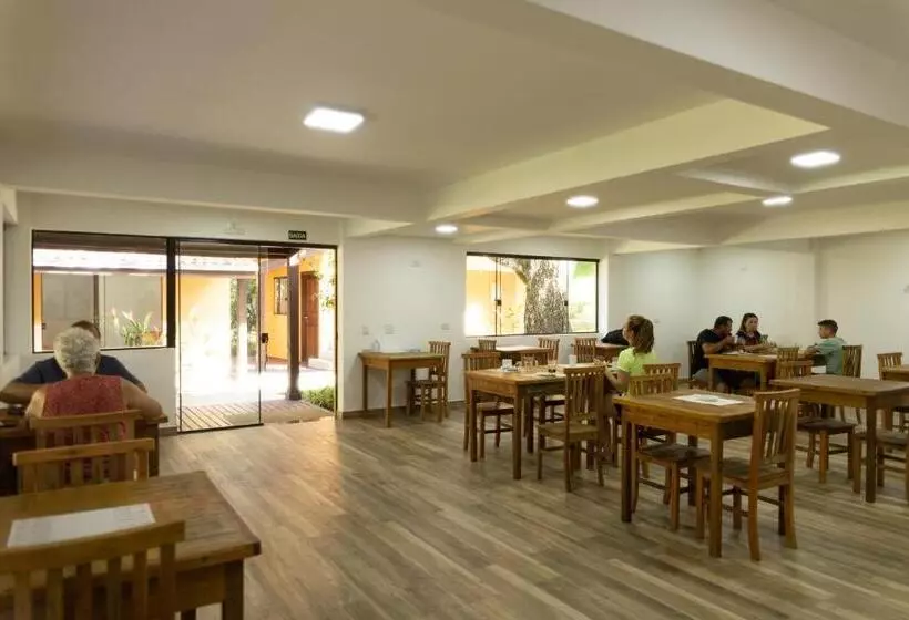هتل Pousada Villa Encantada Ilha Do Mel