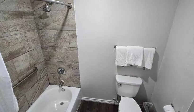 Hotelli Quality Inn & Suites Port Lavaca Near Lighthouse Beach