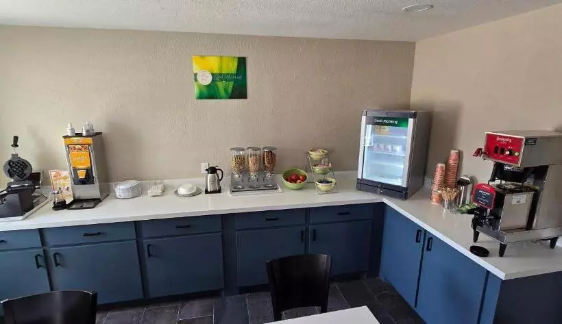 Hotelli Quality Inn & Suites Port Lavaca Near Lighthouse Beach