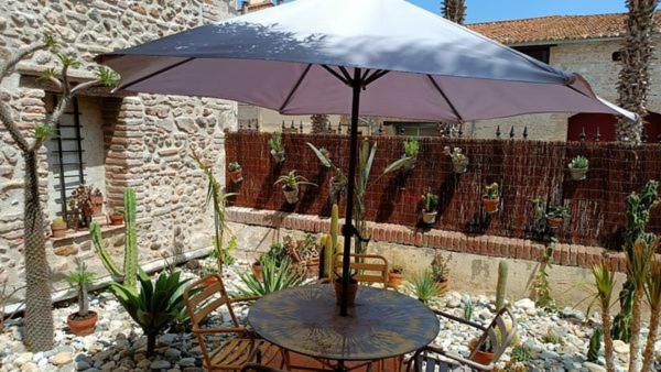 膳宿费 El Castell Embruixat