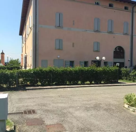 ペンション La Camera Di Cavazzona