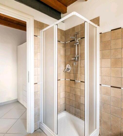 פנסיון La Camera Di Cavazzona