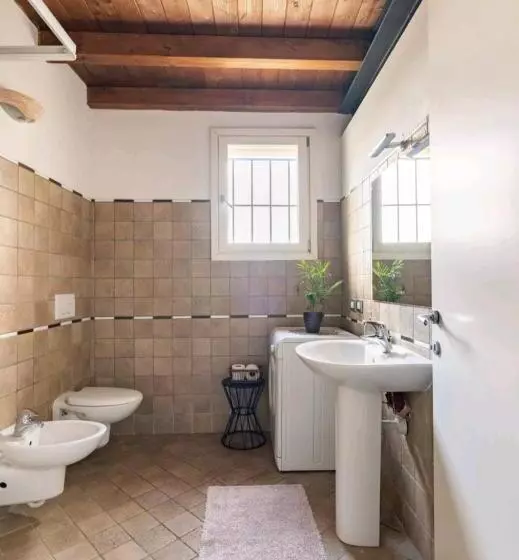 ペンション La Camera Di Cavazzona