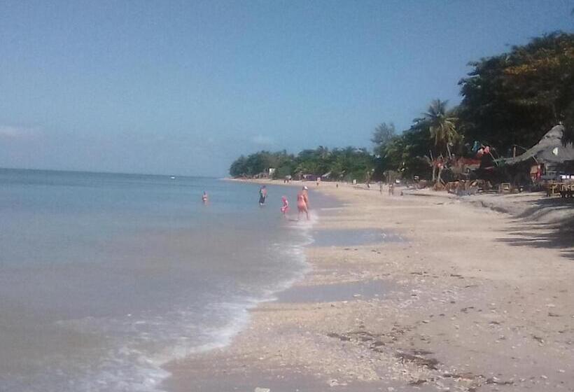 פנסיון Lanta Daisy Residence