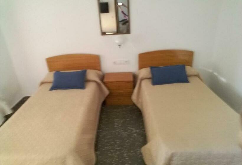 膳宿费 Pensíon Lucia