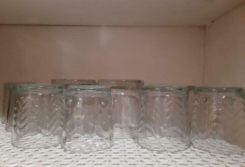 膳宿费 Pensíon Lucia