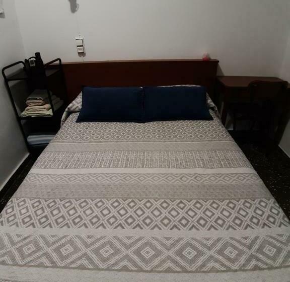 膳宿费 Pensíon Lucia