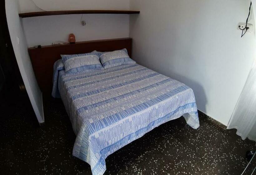 膳宿费 Pensíon Lucia