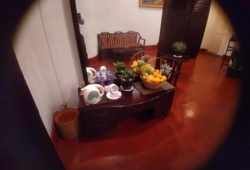 بنسيون The Heritage Ambepussa