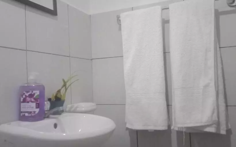 Majatalo Vincent Lloyd S Guestroom