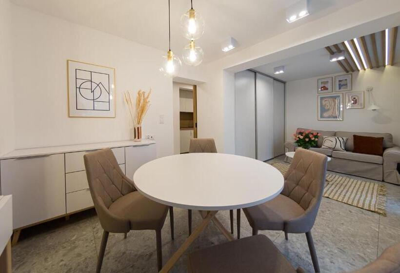 Resort Centrum Rekreacji I Rehabilitacji Jubilat Sp.zo.o