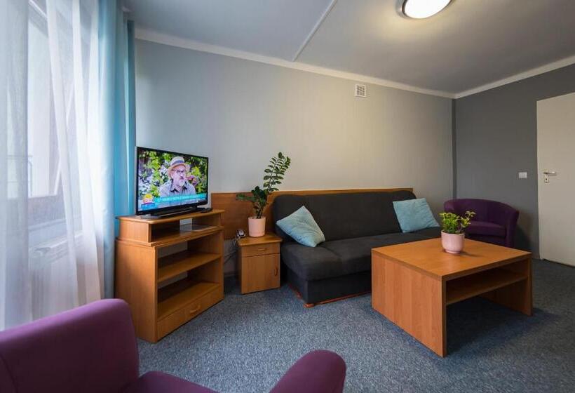 Resort Centrum Rekreacji I Rehabilitacji Jubilat Sp.zo.o