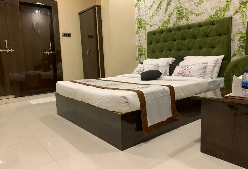 The Jk Hotel   Opp Railway Station, Civil Lines, Sadar, Nagpur