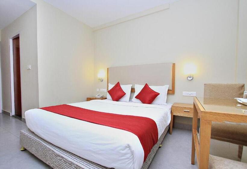 בית מלון כפרי Capital O Hills Palace