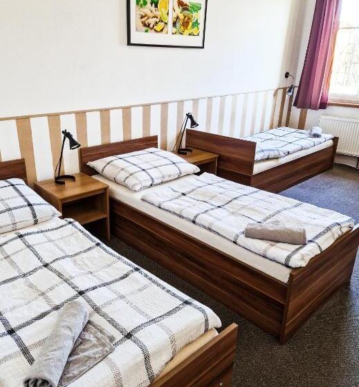 Szálloda Zimní Stadion