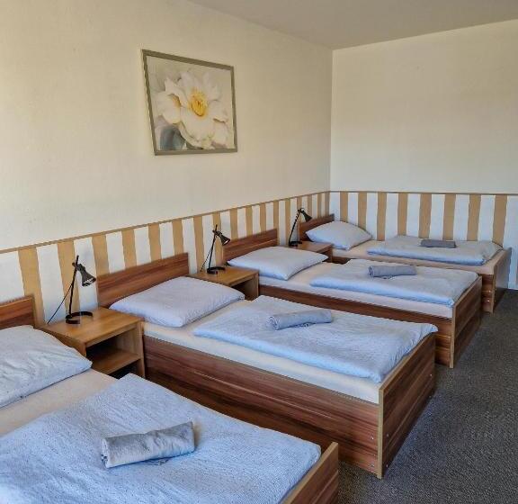 Szálloda Zimní Stadion