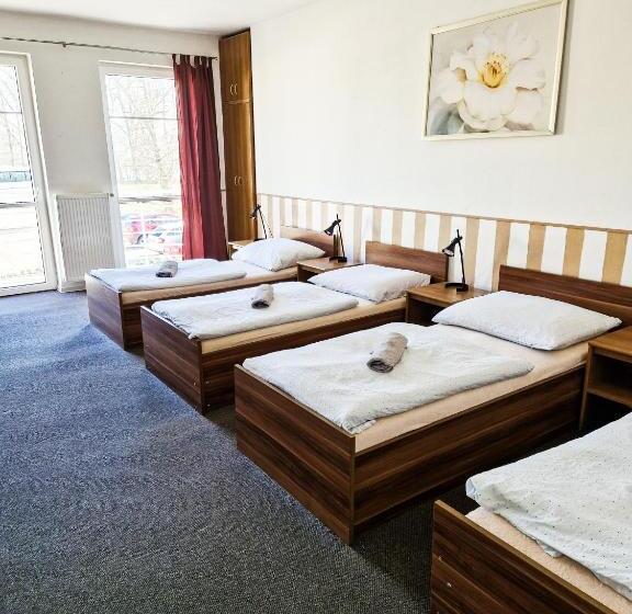 Szálloda Zimní Stadion