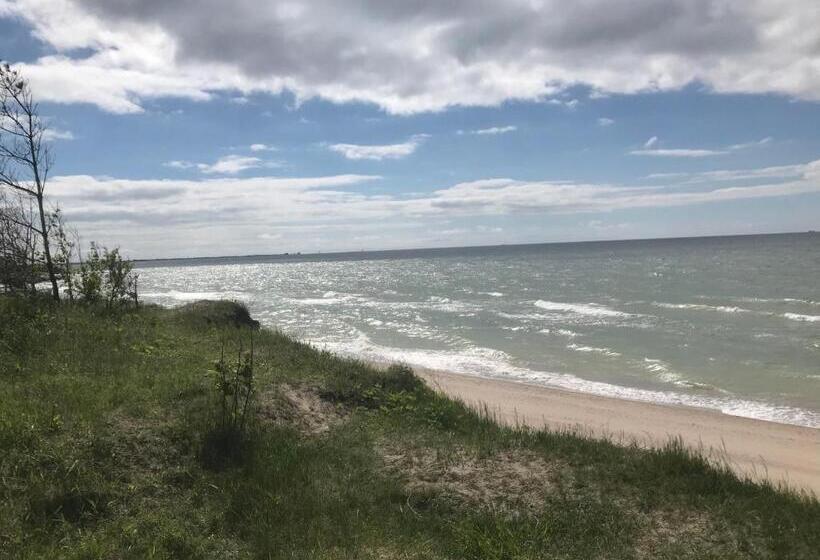 پانسیون Sea & Bbq Apartment , 2nd Floor