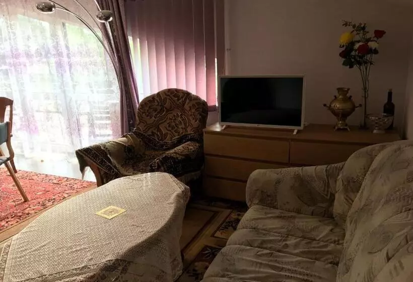 پانسیون Sea & Bbq Apartment , 2nd Floor