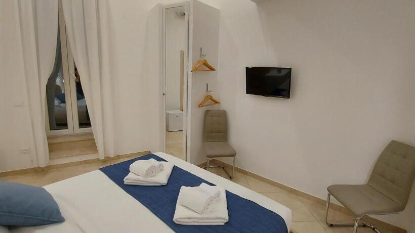 ベッドアンドブレックファースト Esse House S Noto