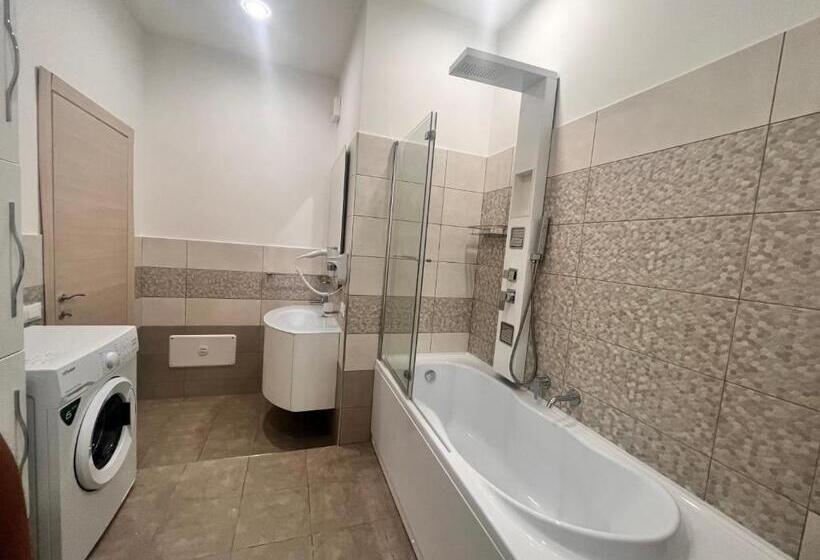 ベッドアンドブレックファースト Esse House S Noto