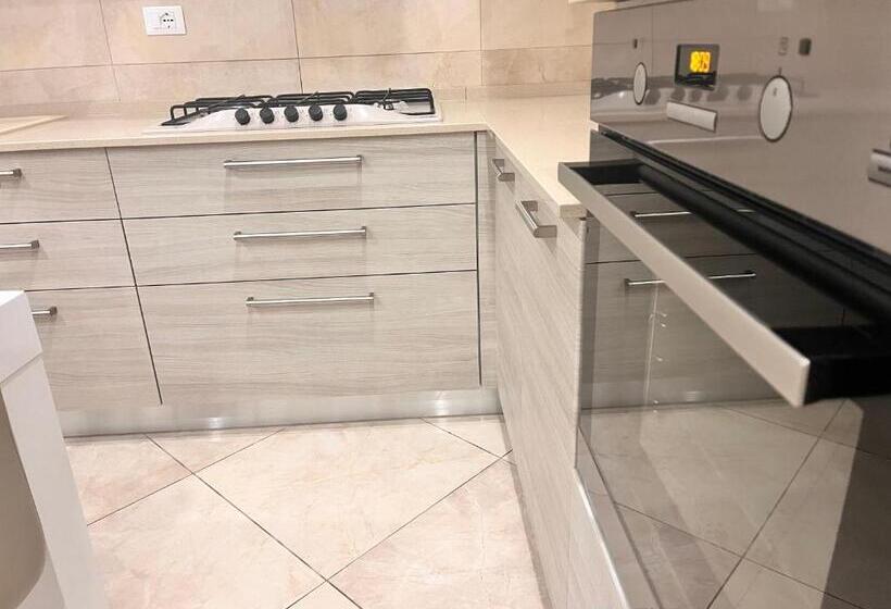 ベッドアンドブレックファースト Esse House S Noto