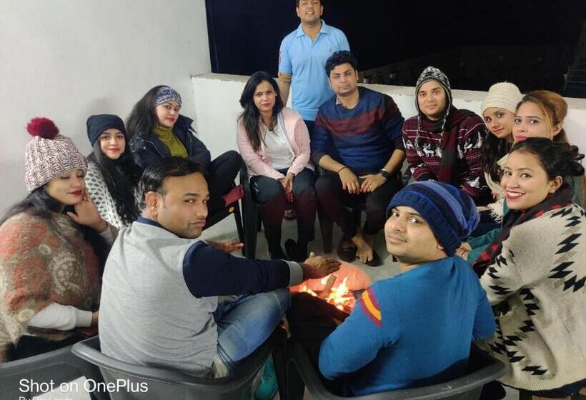 Hotel Aradhana Palace