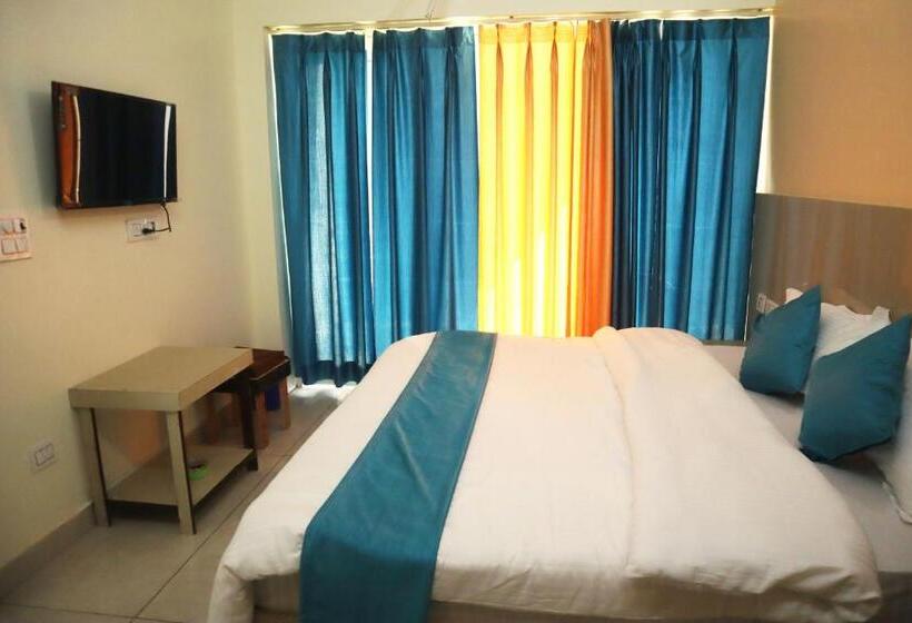 Hotel Aradhana Palace