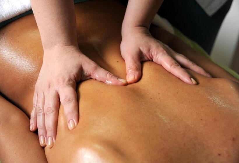 هتل Clinic For Rehabilitation Vujan