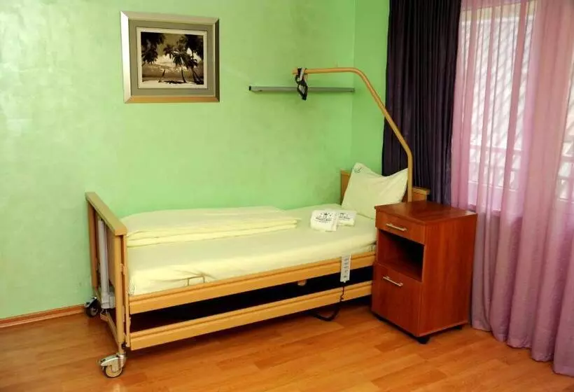 هتل Clinic For Rehabilitation Vujan