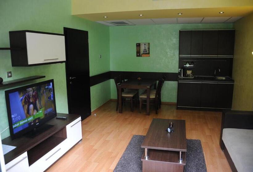 هتل Clinic For Rehabilitation Vujan