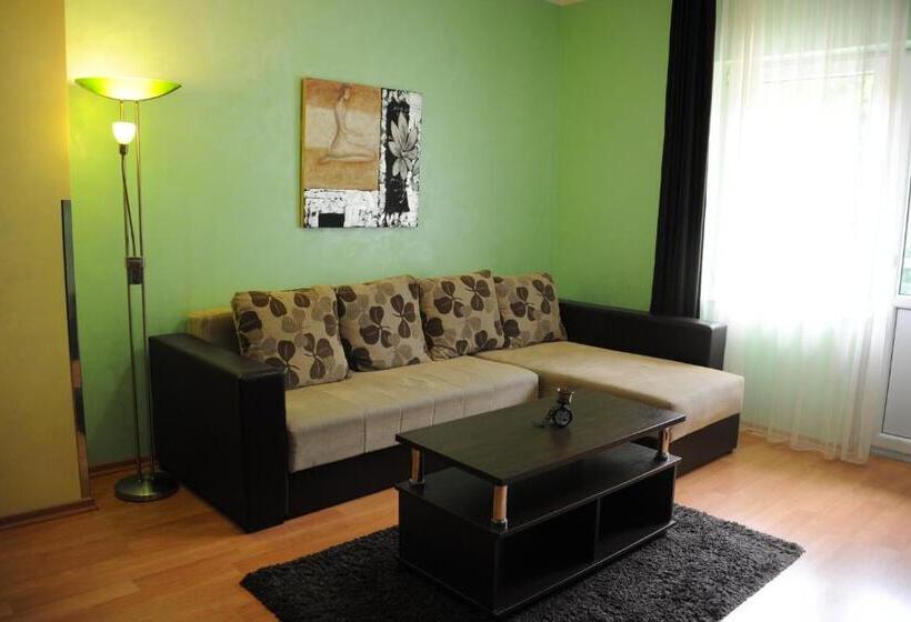 هتل Clinic For Rehabilitation Vujan