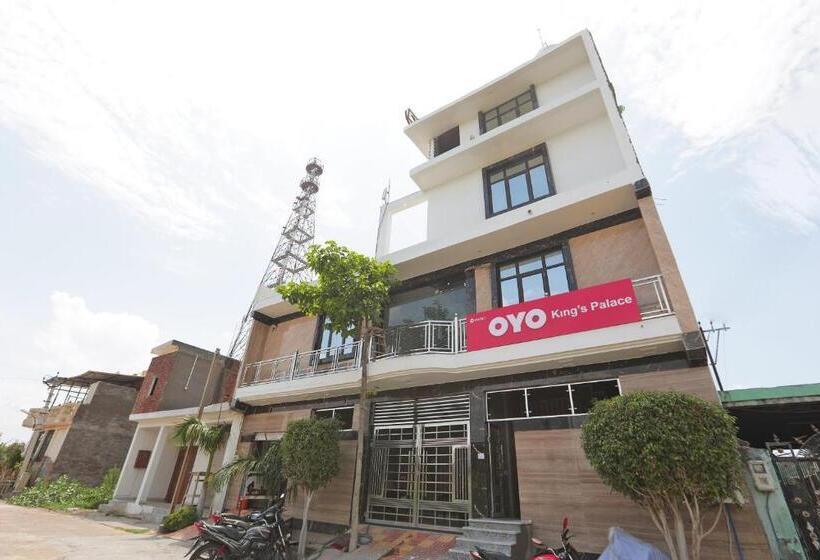 בית מלון כפרי Oyo 40061 King Palace