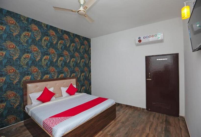 בית מלון כפרי Oyo 40061 King Palace