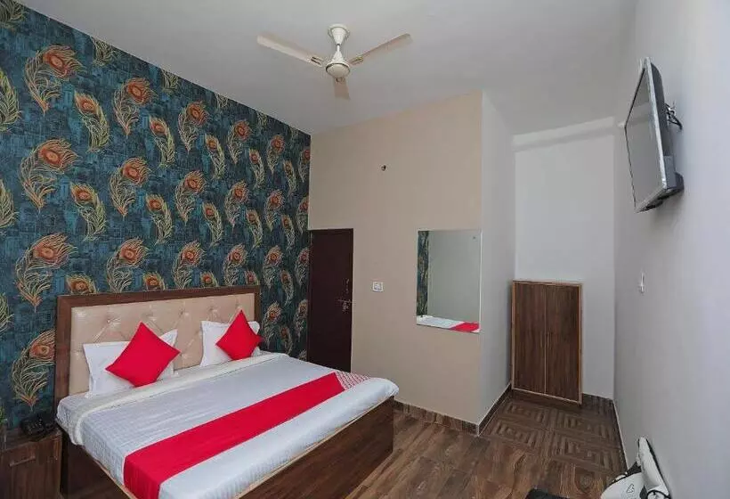 Hotelli Oyo 40061 King Palace