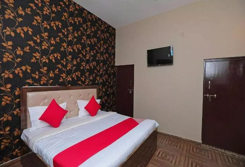 Hotelli Oyo 40061 King Palace