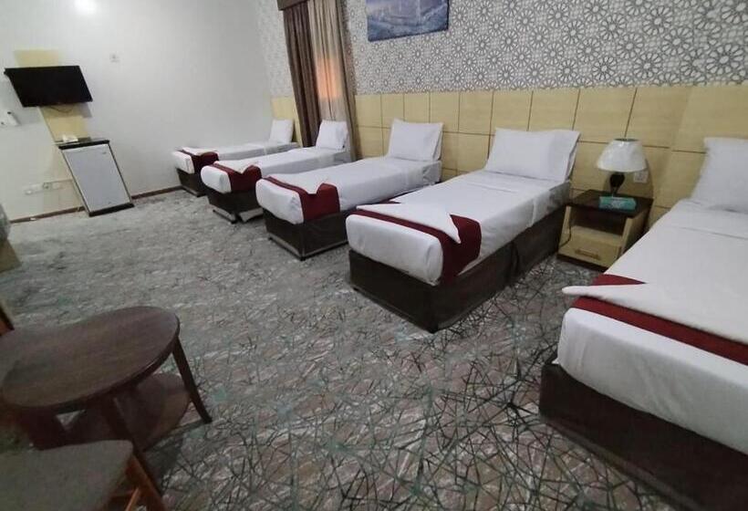 Отель Safeer Almisk