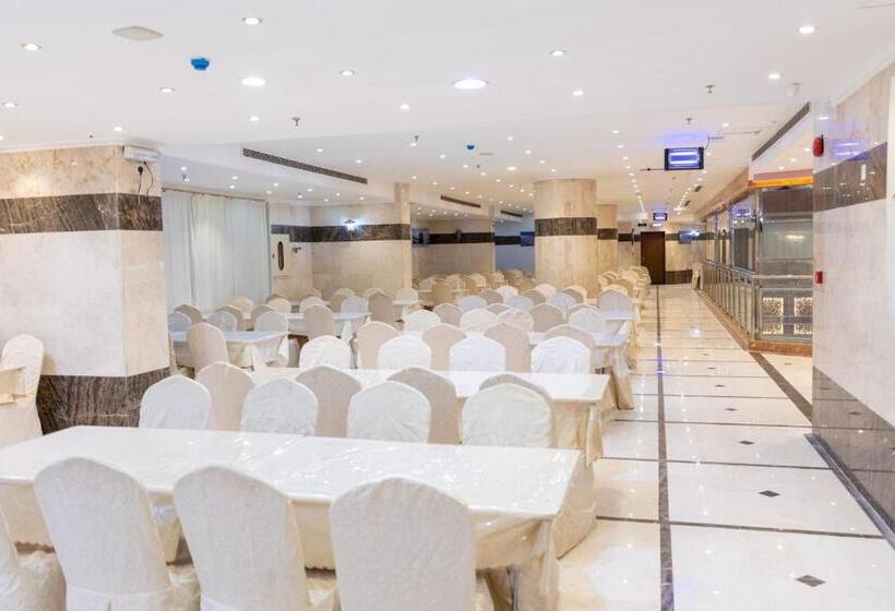 Отель Safeer Almisk