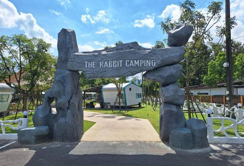 호텔 The Rabbit Home