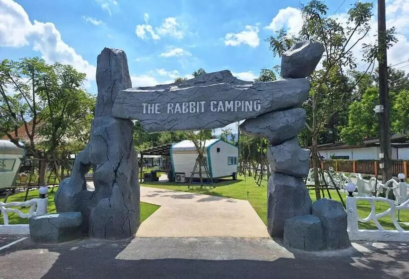 ホテル The Rabbit Home