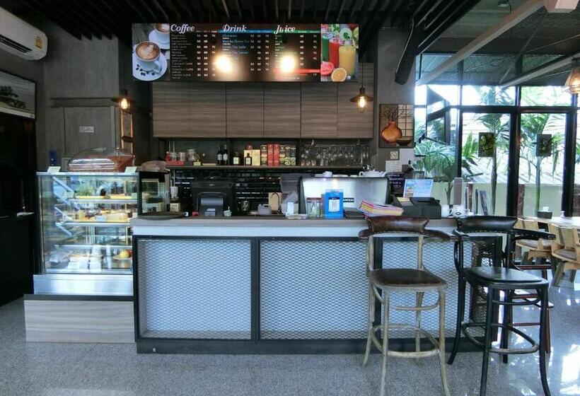 호텔 The Rabbit Home