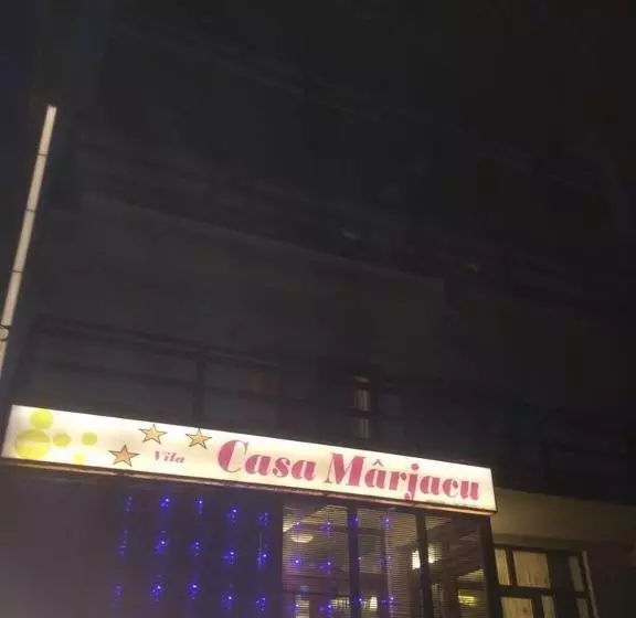 ペンション Casa De Vacanta Marjacu