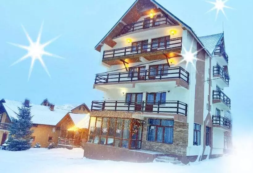 ペンション Casa De Vacanta Marjacu