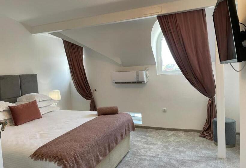 بنسيون Villa Al Tempio