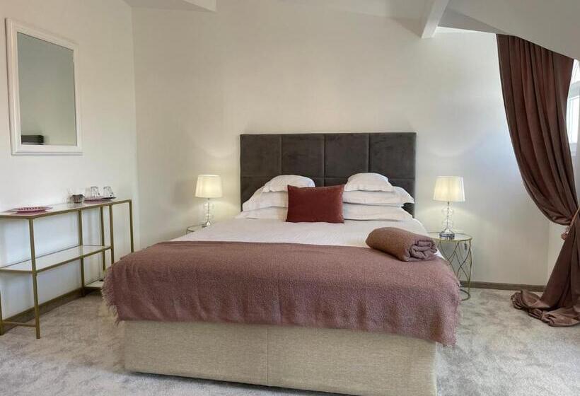 بنسيون Villa Al Tempio