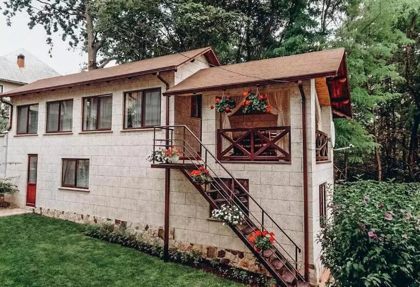 پانسیون White Valley Entire Guest House Next To Forest